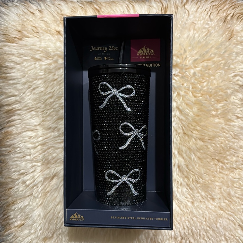 NIB Silver Bow Black Rhinestones Hydrapeak Tumbler 25 oz